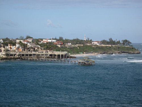 fort-jesus-beach